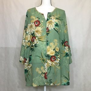✨Violet & Claire green 3/4 sleeve floral blouse 2x